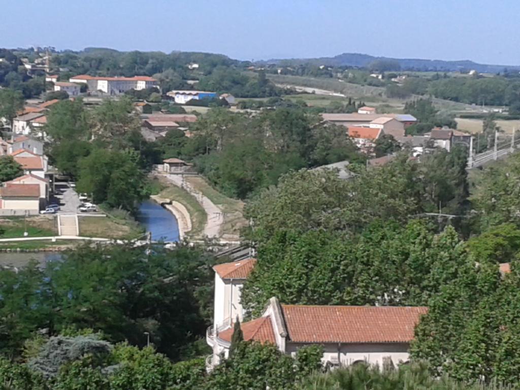 Venez Rever Beziers Centre Et Gare Il Y A Plus Cher Mais C Est Moins Bien Экстерьер фото