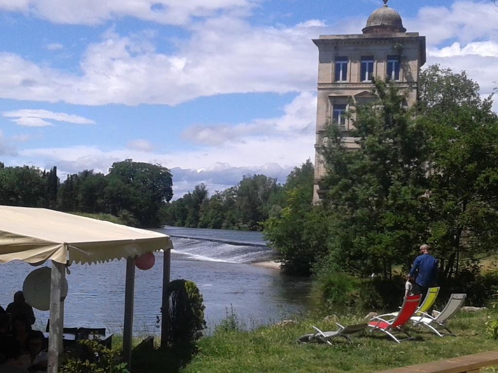 Venez Rever Beziers Centre Et Gare Il Y A Plus Cher Mais C Est Moins Bien Экстерьер фото